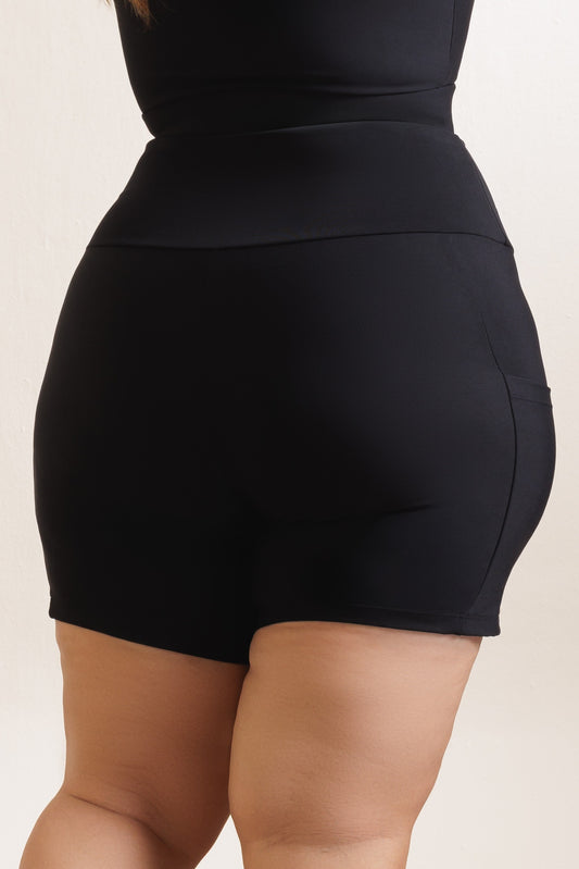 Short Básico com Bolsos Action Plus