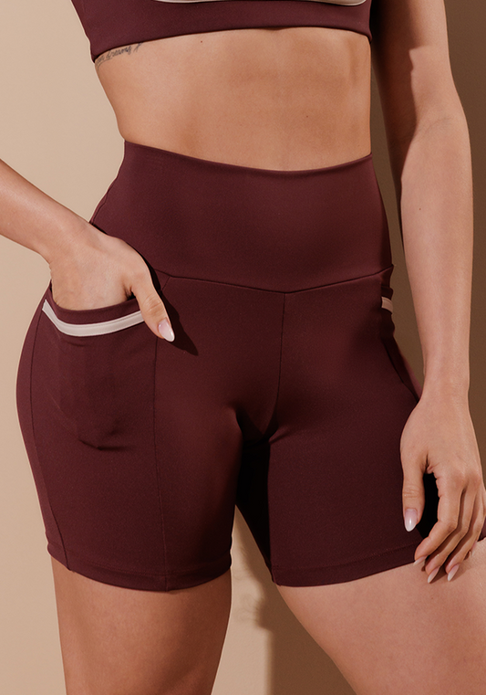 Short Duo Lines com Bolsos Timeless