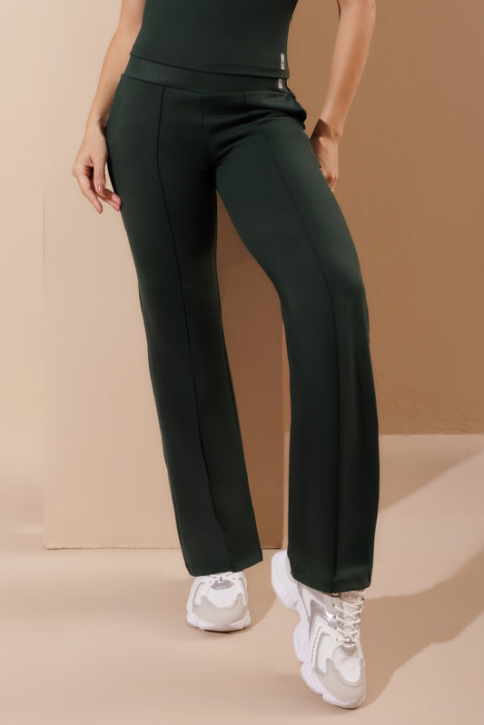 Calça Flare Bolso Faca Equilibrium