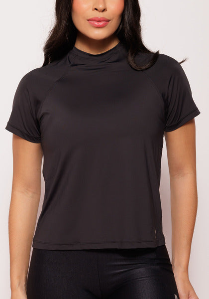 Blusa Básica com Recortes Anatômicos UV