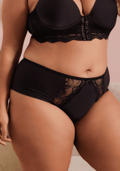 Calcinha Laterais Duplas Com Detalhe Em Renda Belle Femme